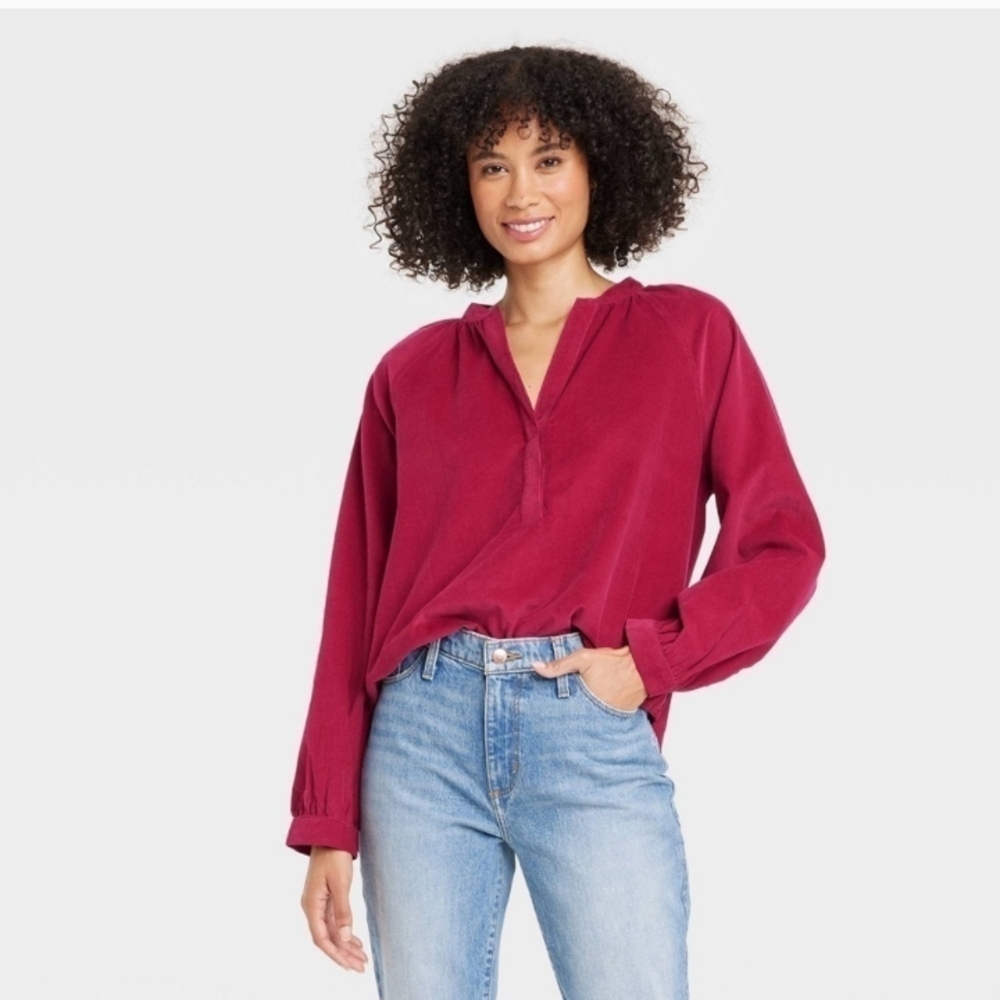Universal Thread Women's Magenta Corduroy Long Sleeve Shirt